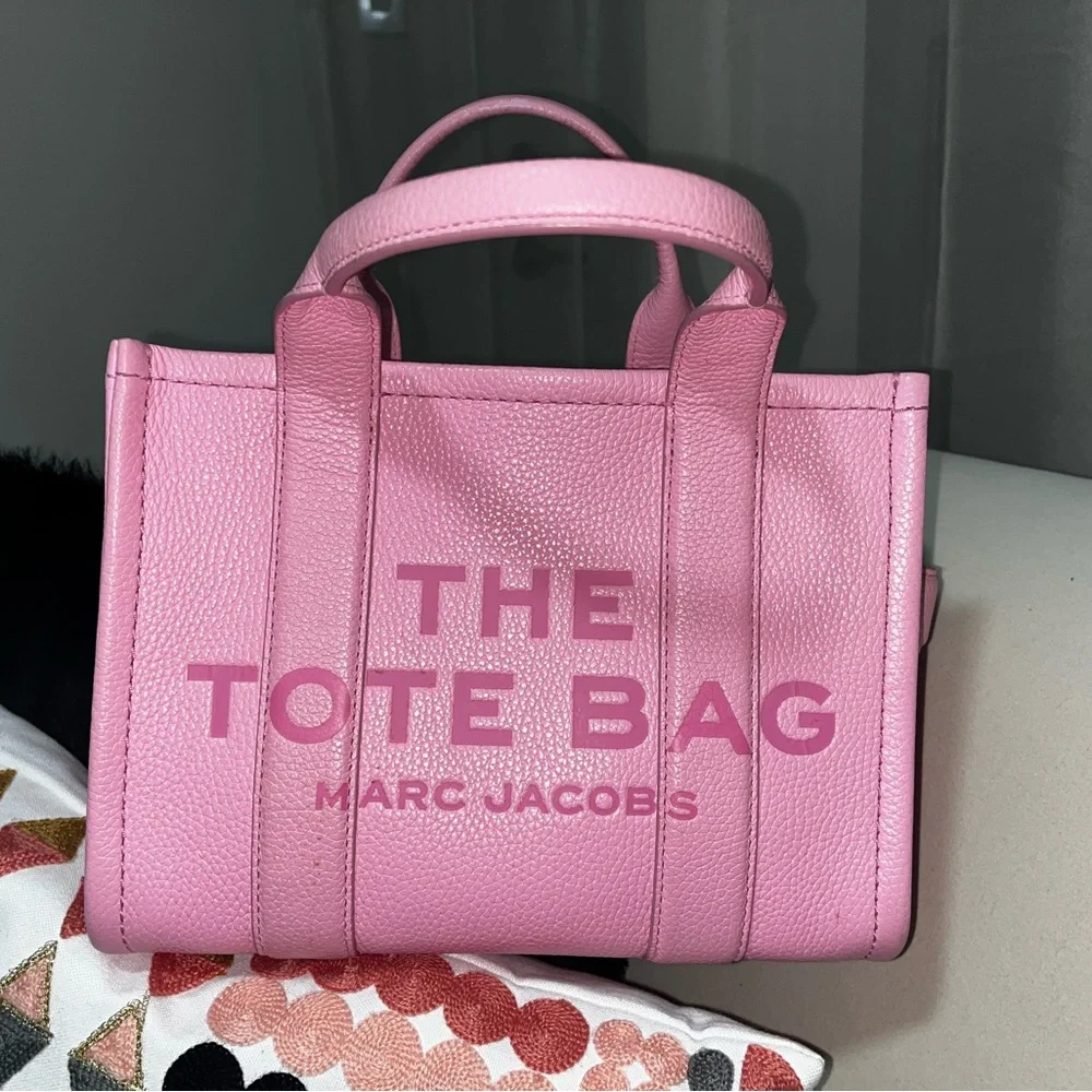 Marc Jacobs Pink Tote Bag - Picture 2 of 13
